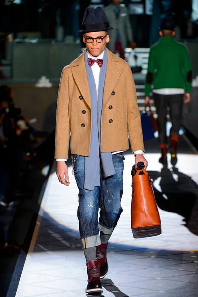 Look 19